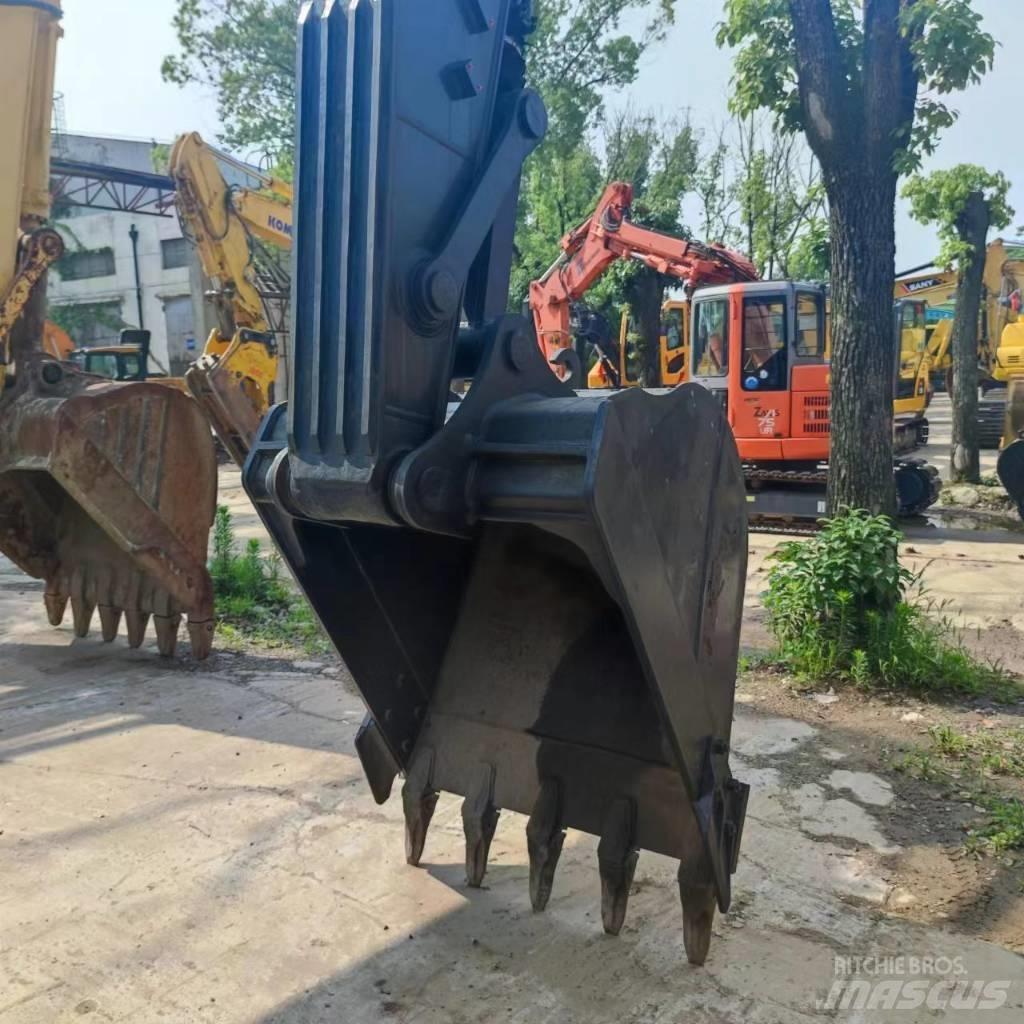 Volvo EC 210 D 履带挖掘机