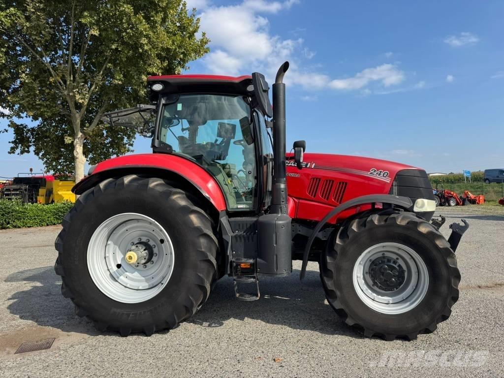 Case IH Puma 240 CVX 拖拉机/农用车