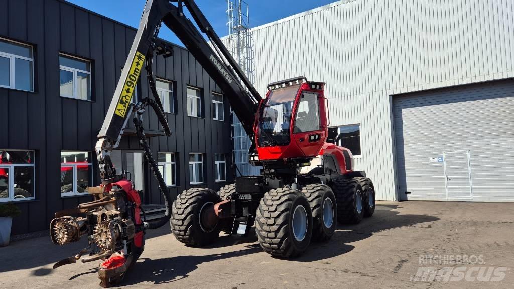 Komatsu 931 XC 收割机