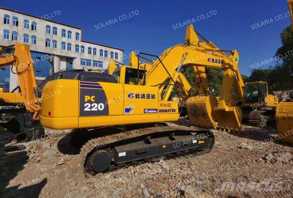 Komatsu PC 220-8 履带挖掘机