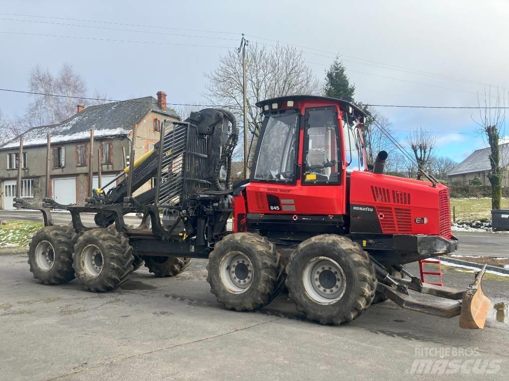 Komatsu 845 集运机