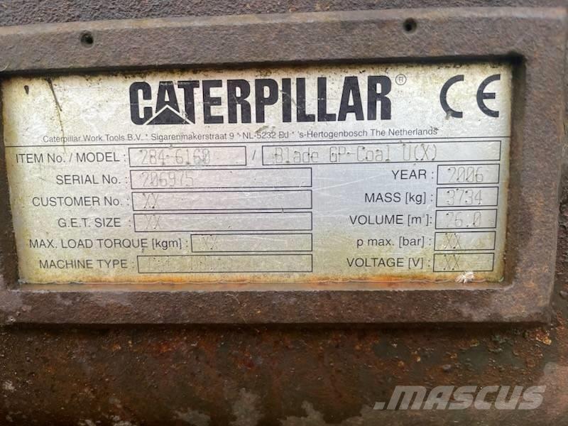 CAT D 8 T LGP 推铲