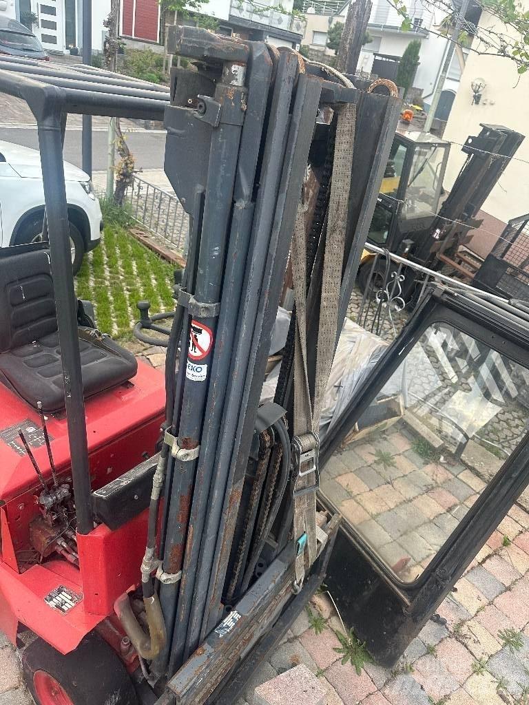 Linde E 16 S 电动叉车