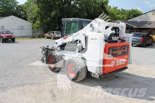 Bobcat A770 滑移装载机