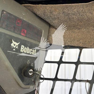 Bobcat T250 滑移装载机