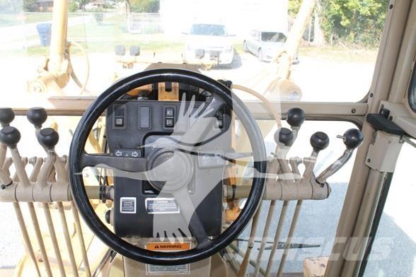 CAT 12H 平地机/推土机