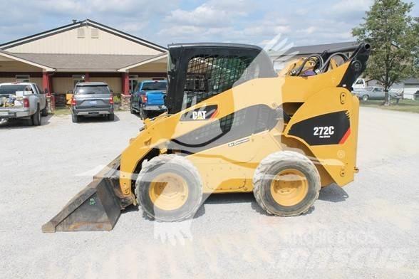CAT 272C 滑移装载机