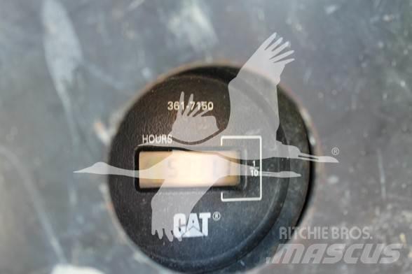 CAT 305.5E 小型挖掘机