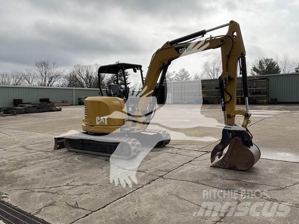 CAT 305.5E2 小型挖掘机
