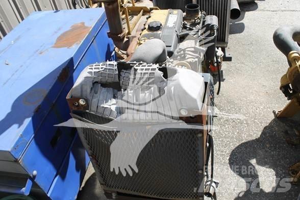 CAT 3054C 发动机