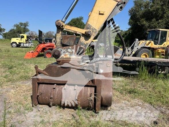 CAT 321D LCR 松土机