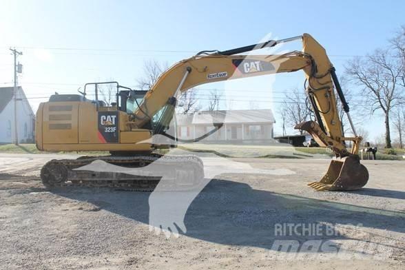 CAT 323FL 履带挖掘机