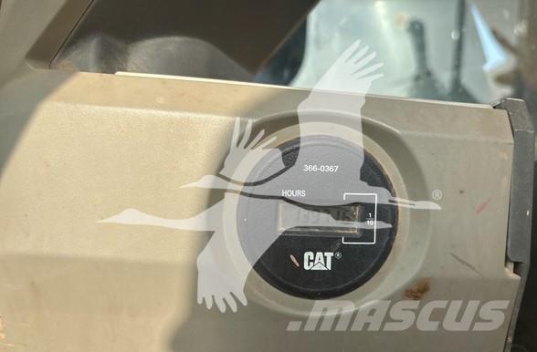 CAT 349FL 履带挖掘机