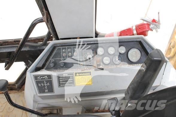 CAT 416B 反铲装载机