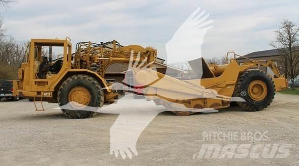 CAT 621F 铲运机