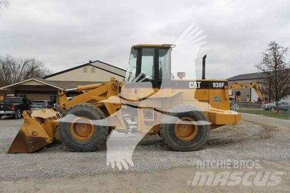 CAT 938F 轮式装载机
