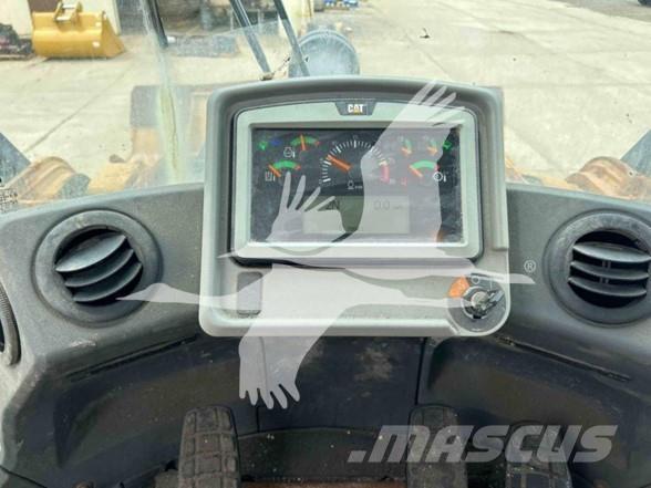 CAT 972M 轮式装载机