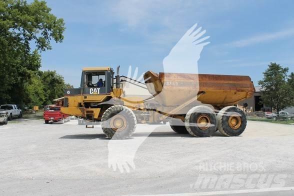 CAT D350E 铰接式自卸车