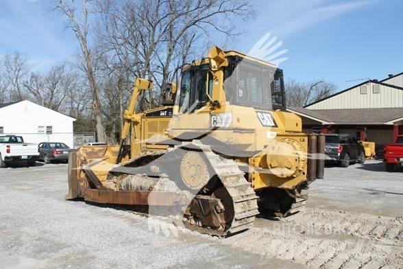 CAT D6T XL 履带式推土机
