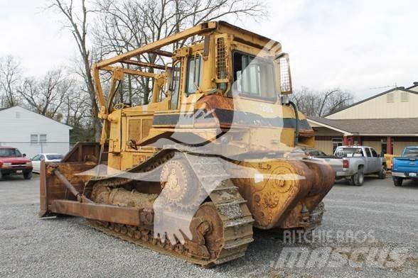 CAT D7H 履带式推土机