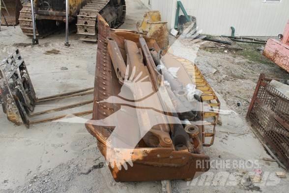 CAT D8R 履带式推土机
