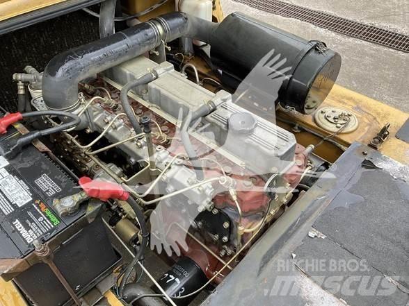CAT DP50 柴油叉车