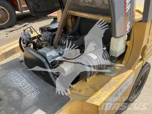CAT GP25 柴油叉车