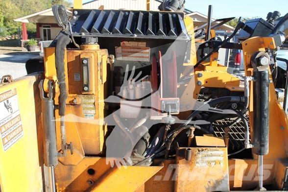 LeeBoy 8510E 沥青摊铺机