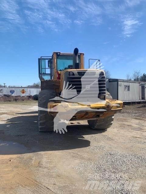 Volvo L220F 轮式装载机