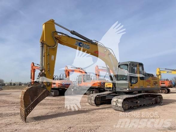 XCMG XE210C 履带挖掘机