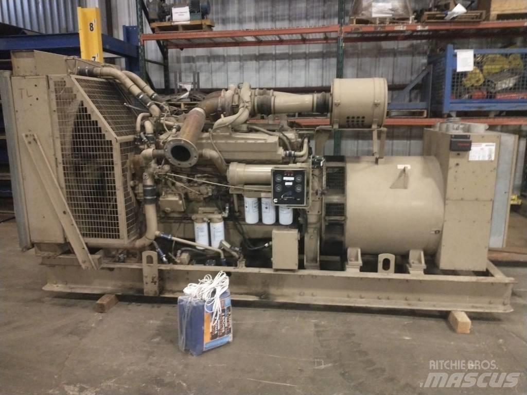 Cummins VTA1710 柴油发电机