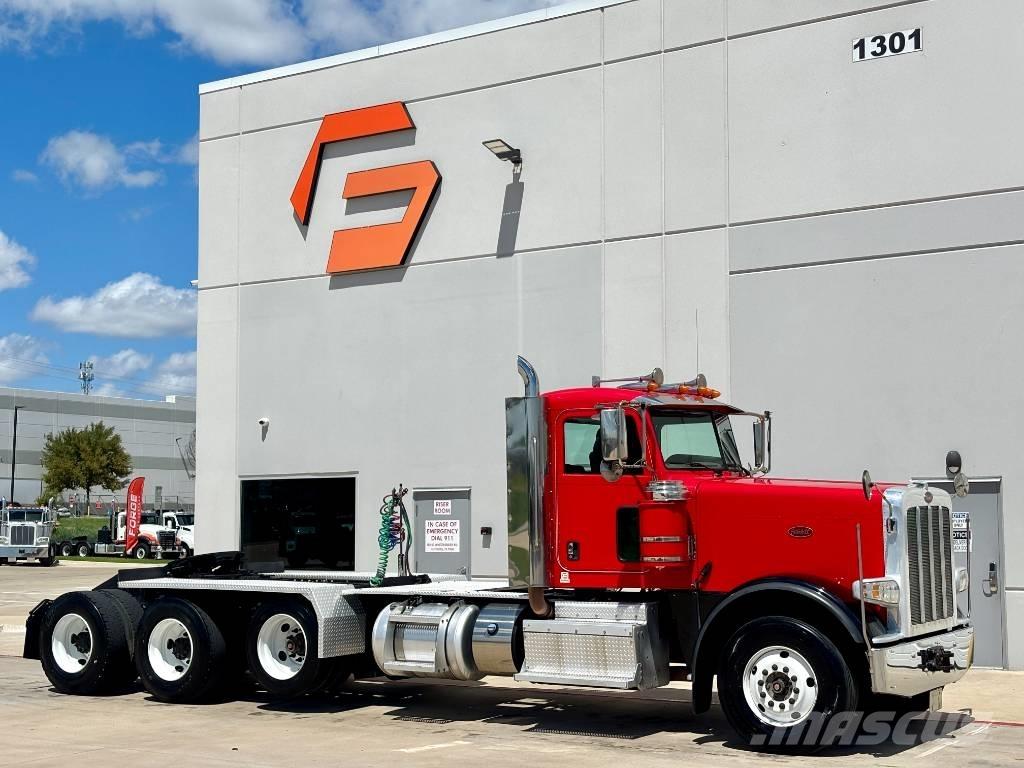 Peterbilt 389 牵引车