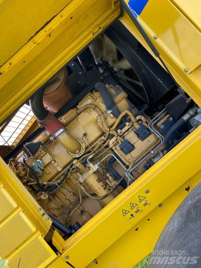 New Holland FX 60 自走式青贮饲料收割机