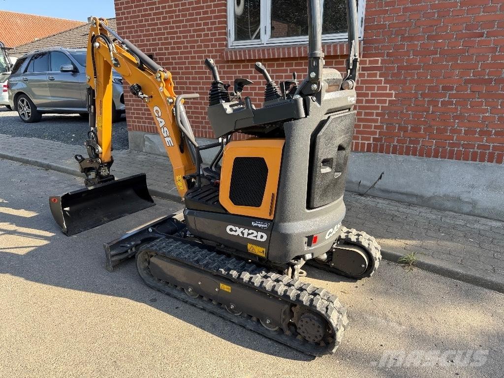 CASE CX 12 D 小型挖掘机