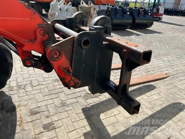 Manitou MLT 633 伸缩臂叉装车|叉装车