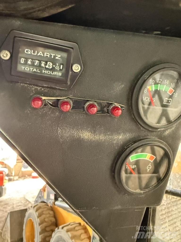 Bobcat S 70 滑移装载机