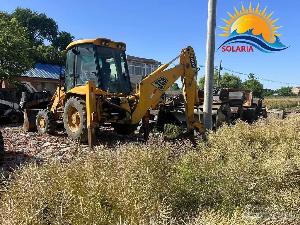 JCB 3 CX 反铲装载机