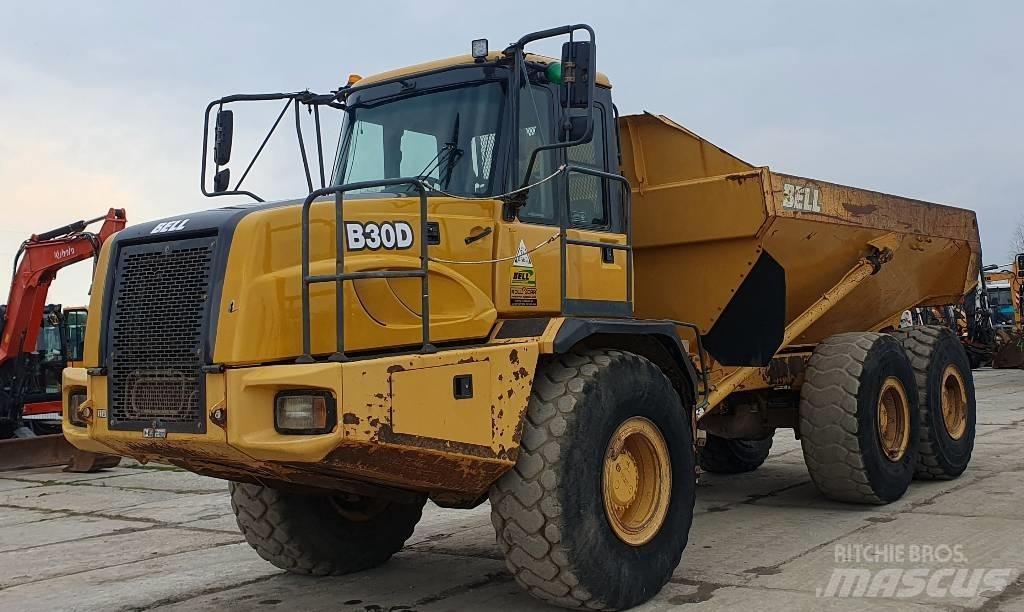 Bell B 30 D 铰接式自卸车