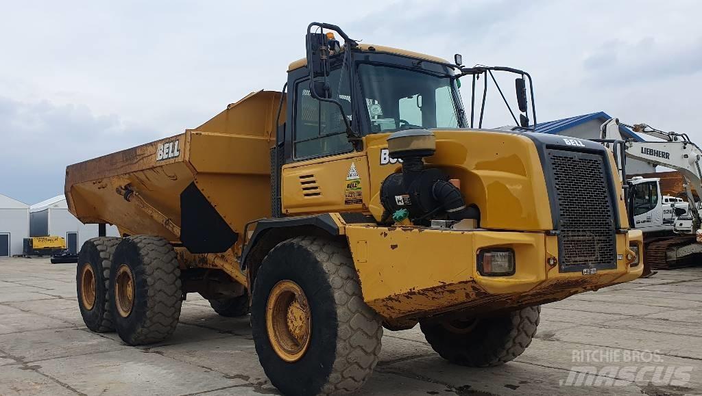 Bell B 30 D 铰接式自卸车