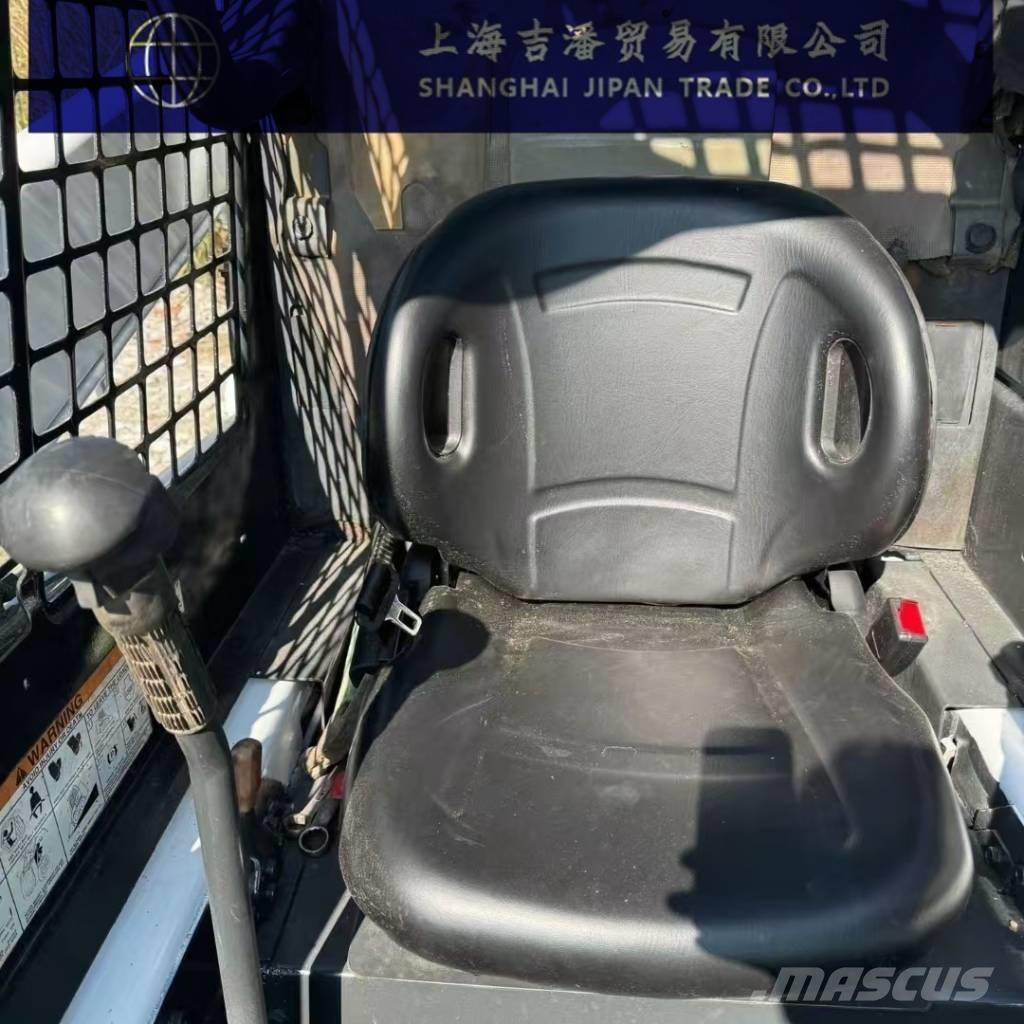 Bobcat S 130 滑移装载机