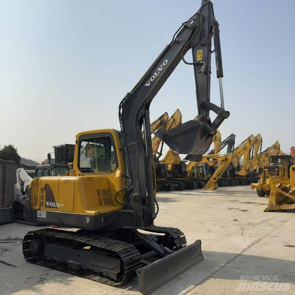 Volvo EC55D 小型挖掘机