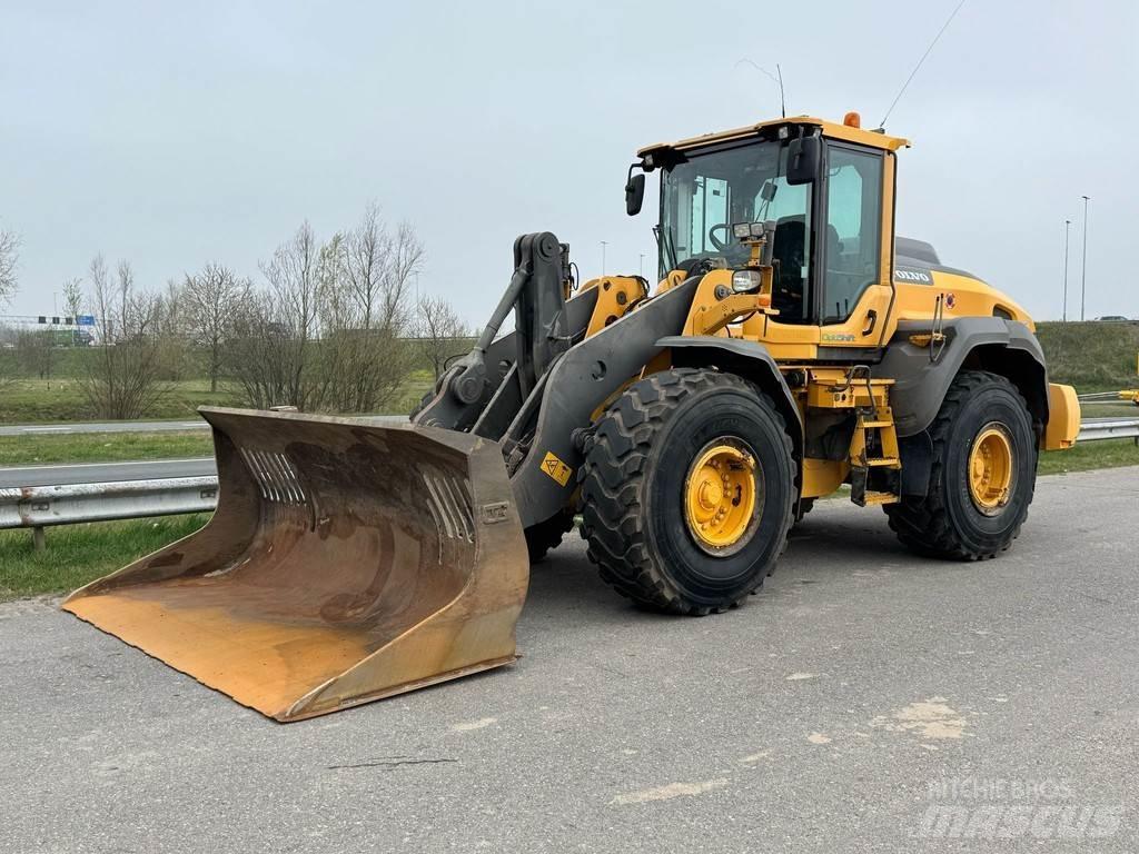 Volvo L110H 轮式装载机