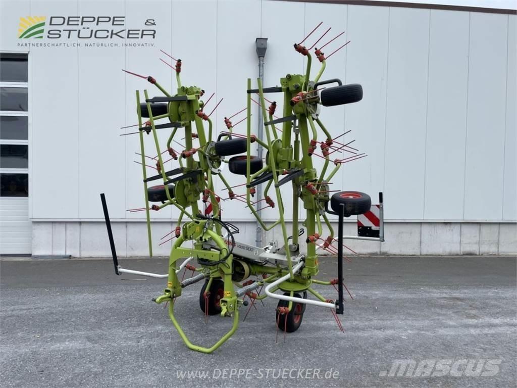CLAAS Volto 900 犁耙和摊草机