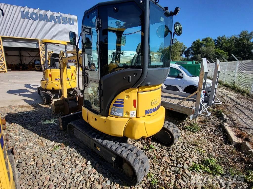 Komatsu PC26MR-5 小型挖掘机