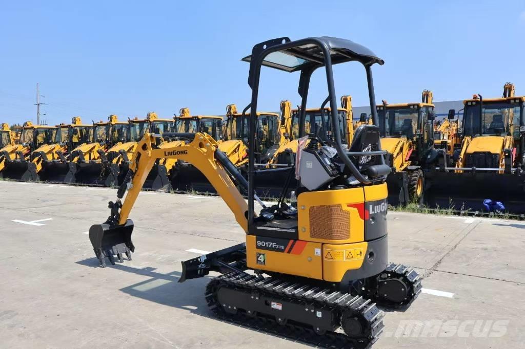 LiuGong 9017 ZTS 小型挖掘机