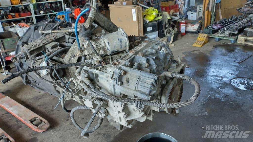 ZF 16s221 vaihteisto 变速器