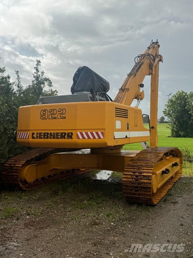 Liebherr 922 工业挖掘机