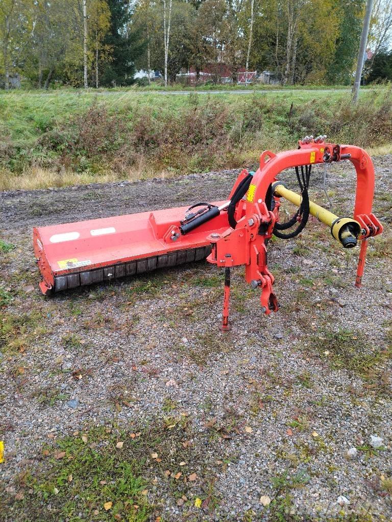 Maschio Giraffa 210 牧场割草机和切顶器