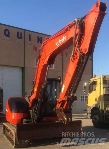 Kubota KX 080-4 中型挖掘机