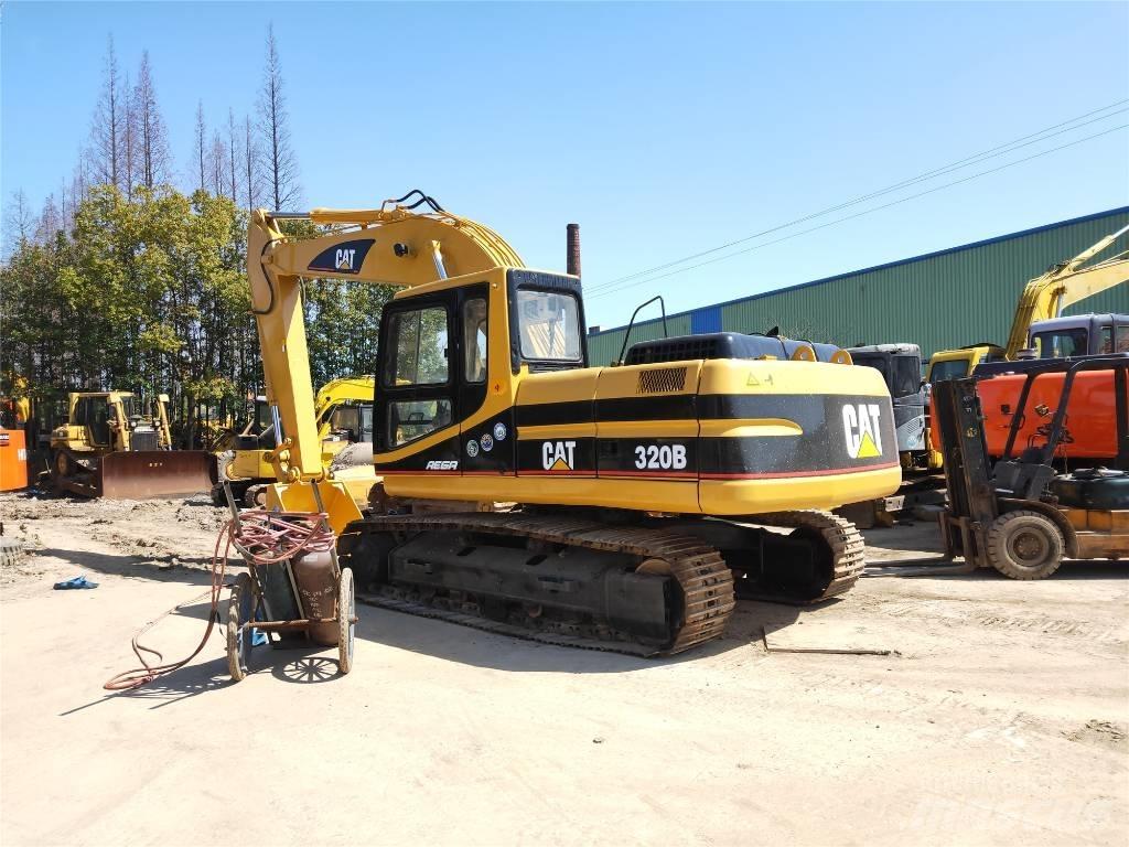 CAT 320B 履带挖掘机